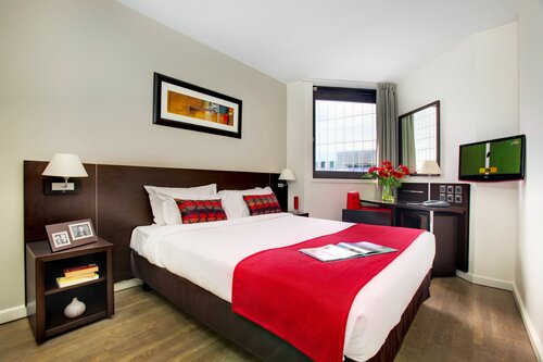 فندق Hotel Citadines La Défense Paris ، ، صورة