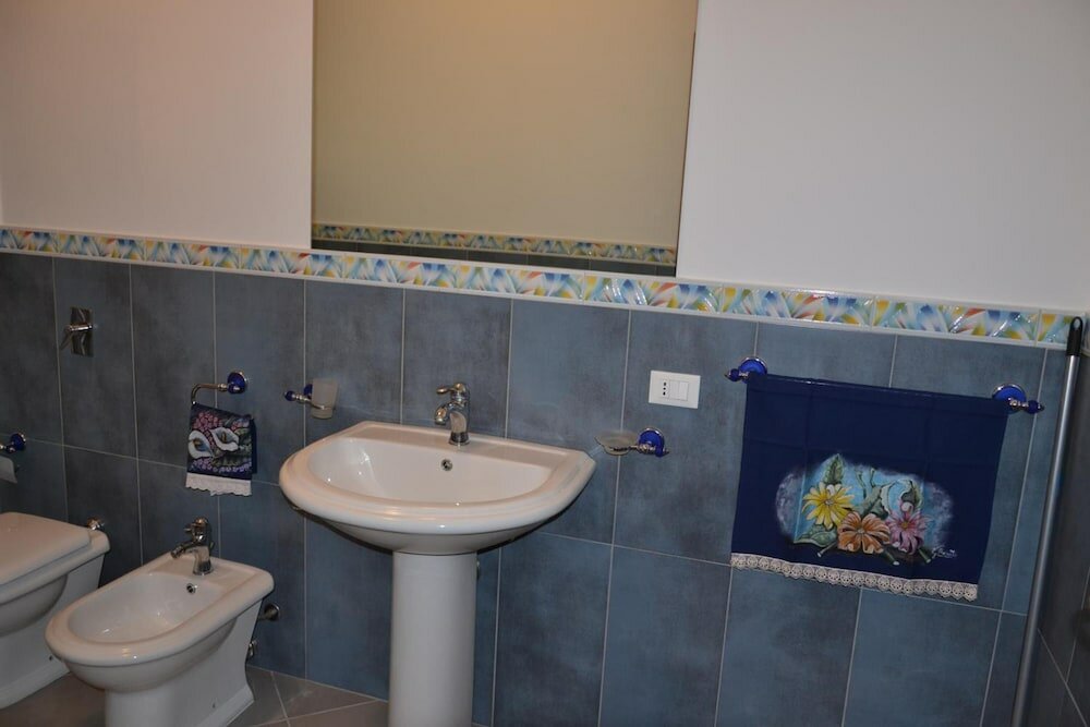 Фото Case Vacanza Torre Lupa