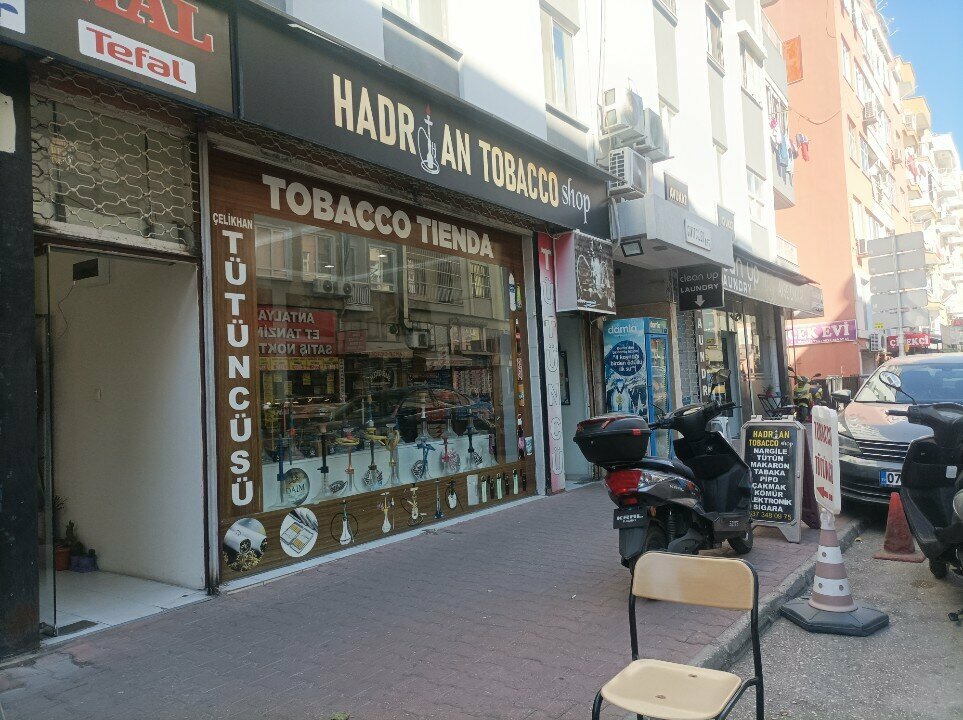 Tobacco and smoking accessories shop Hadrian Tobacco Store, Antalya, photo