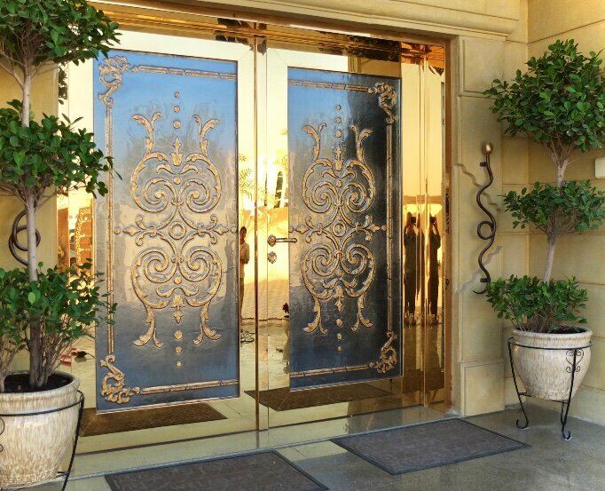 Stained glass Ghassan Decorations, Sharjah, photo