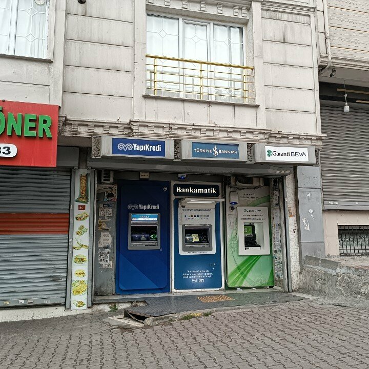 ATM Yapi Kredi, Istanbul, photo