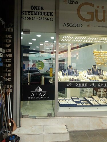 Alaz Öner Kuyumculuk Fotoğraf 2