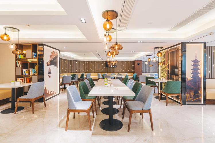 Фото Atour Hotel Expo Center Longyang