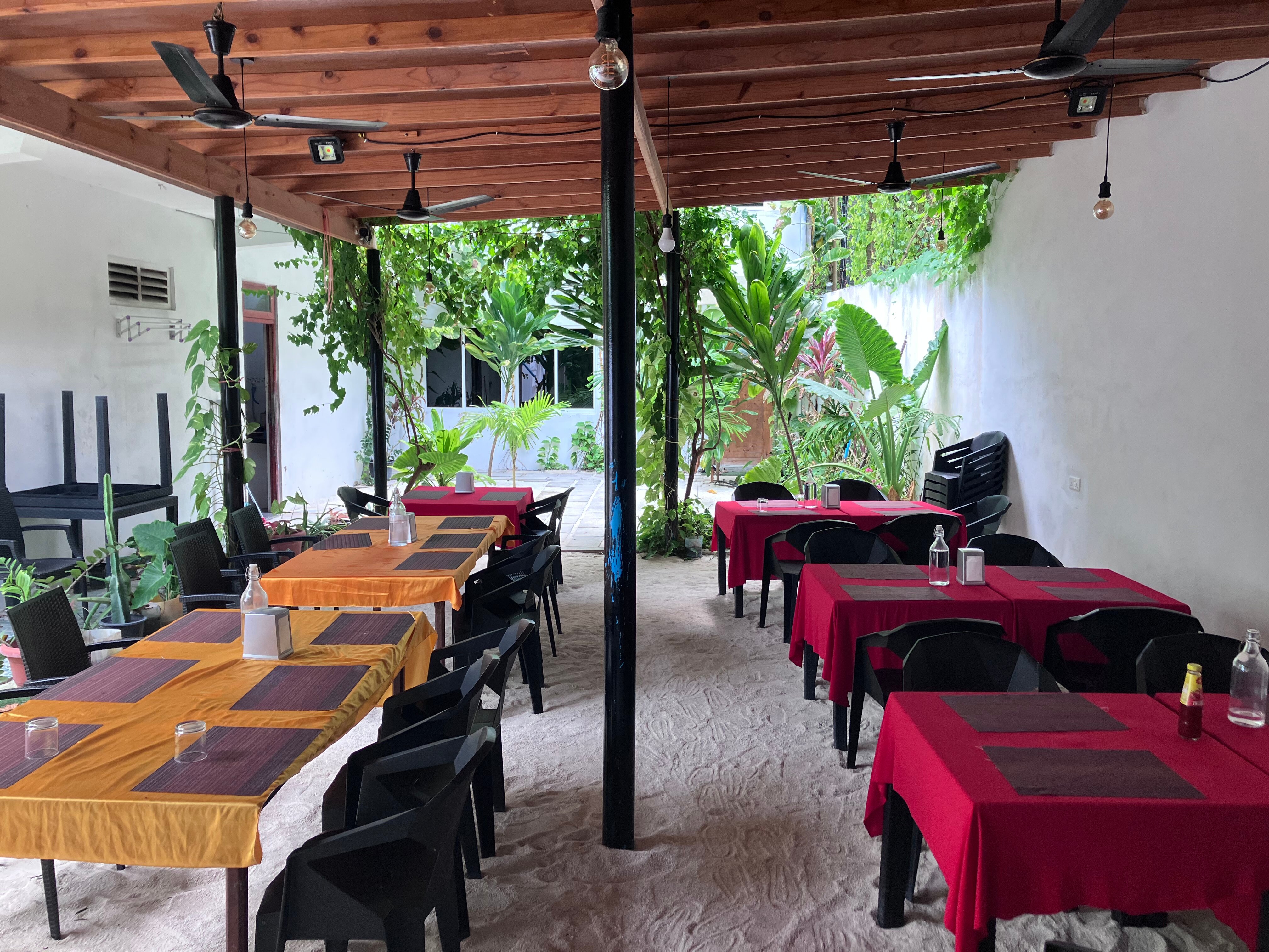 Фото Ramzu Villa Thoddoo