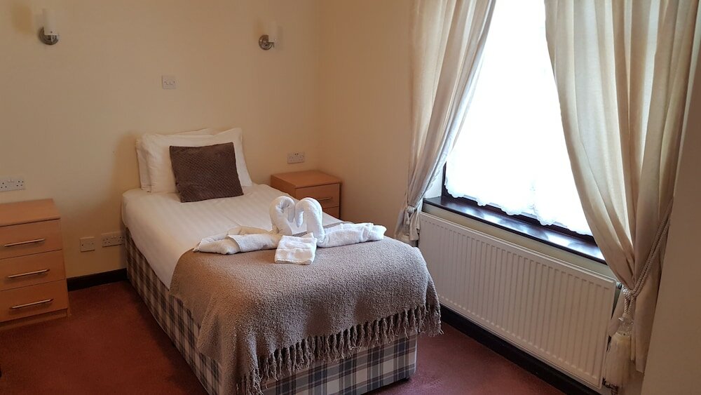 Фото Aylesbray Lodge