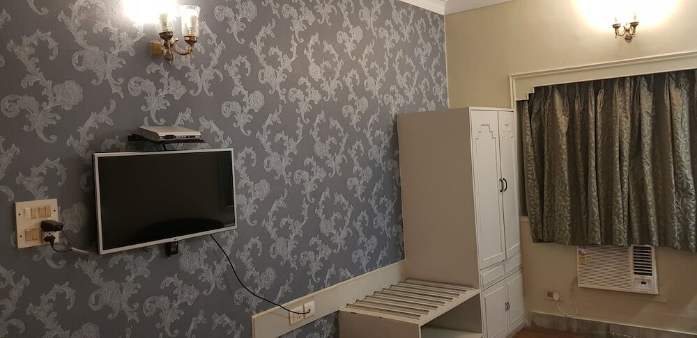 Фото Hotel Rushabh Home