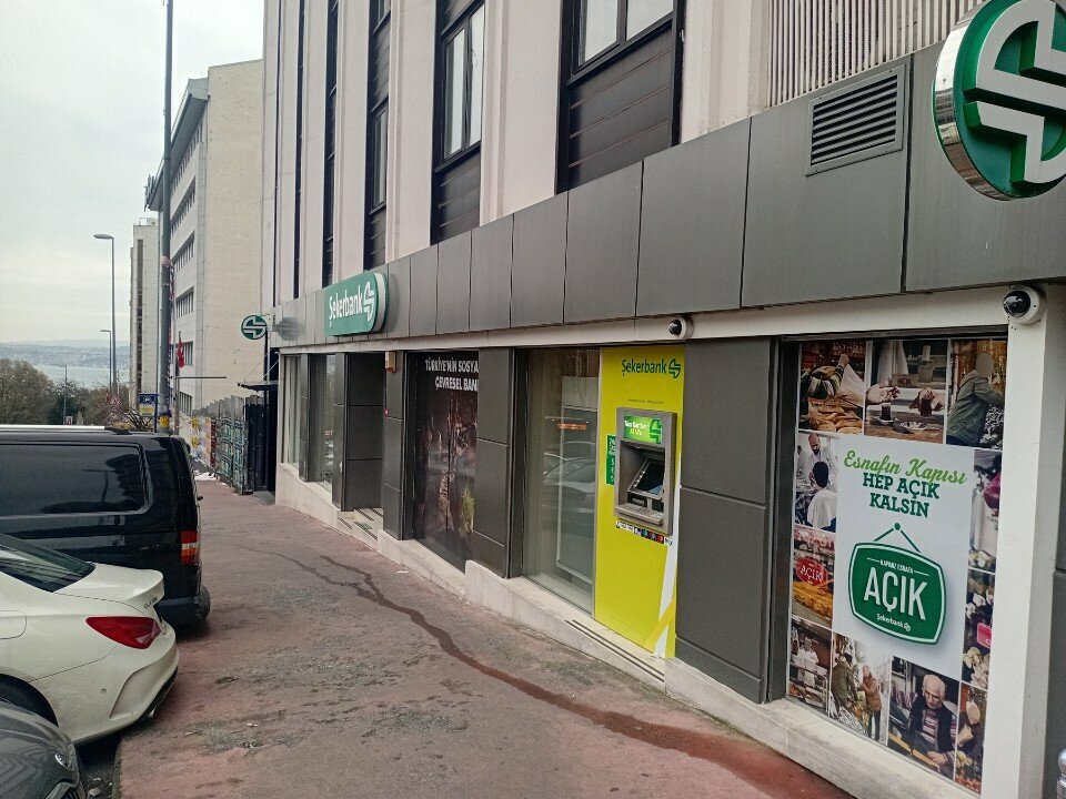 Bank Sekerbank Gumussuyu Branch, Istanbul, photo