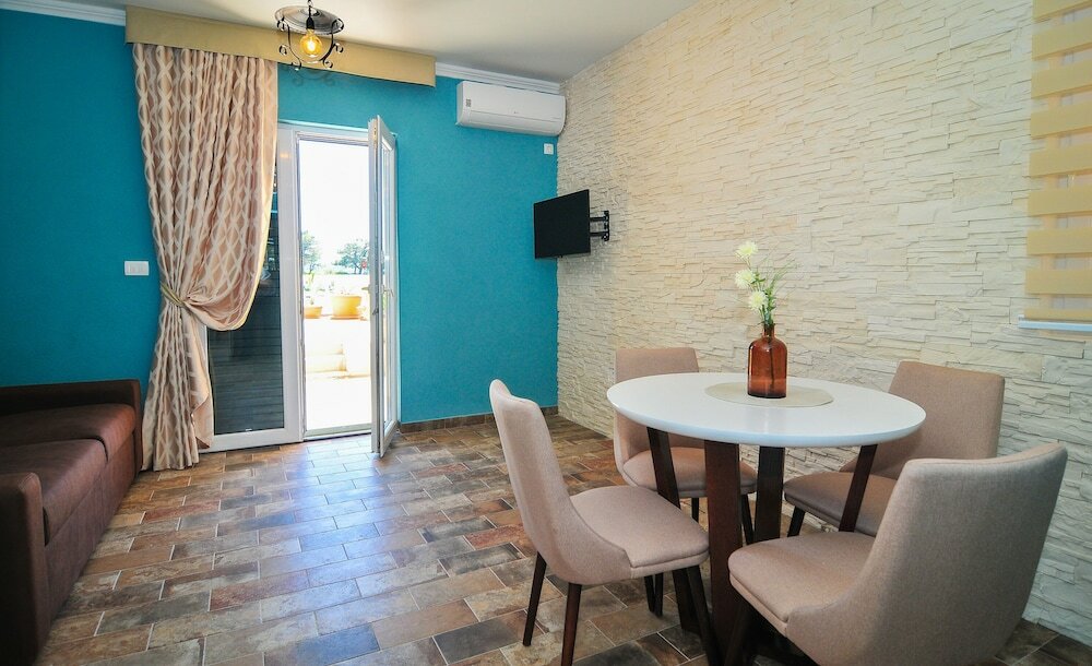 Фото Pontus Luxury Apartments