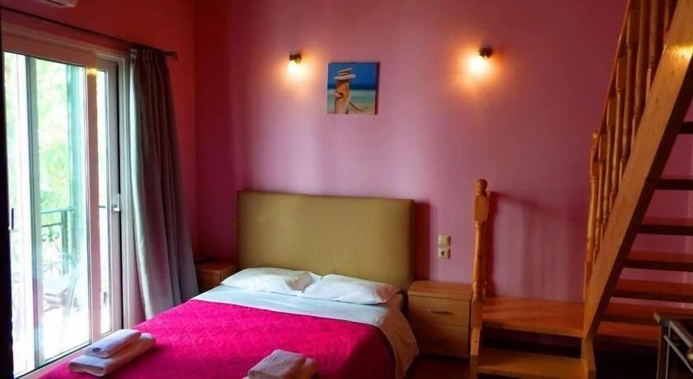 Фото Argo Maisonettes & Suites