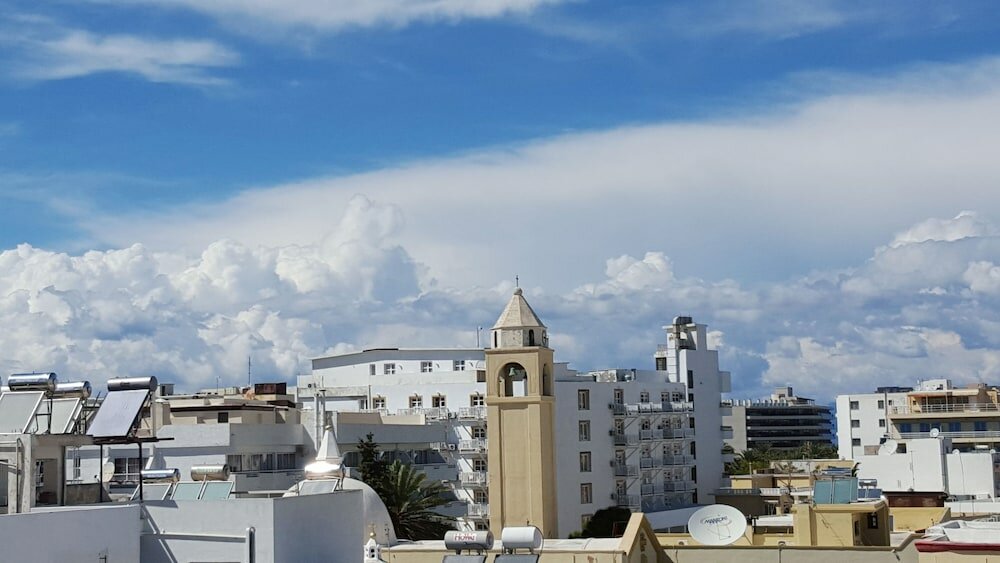 Фото Marnin Apartments