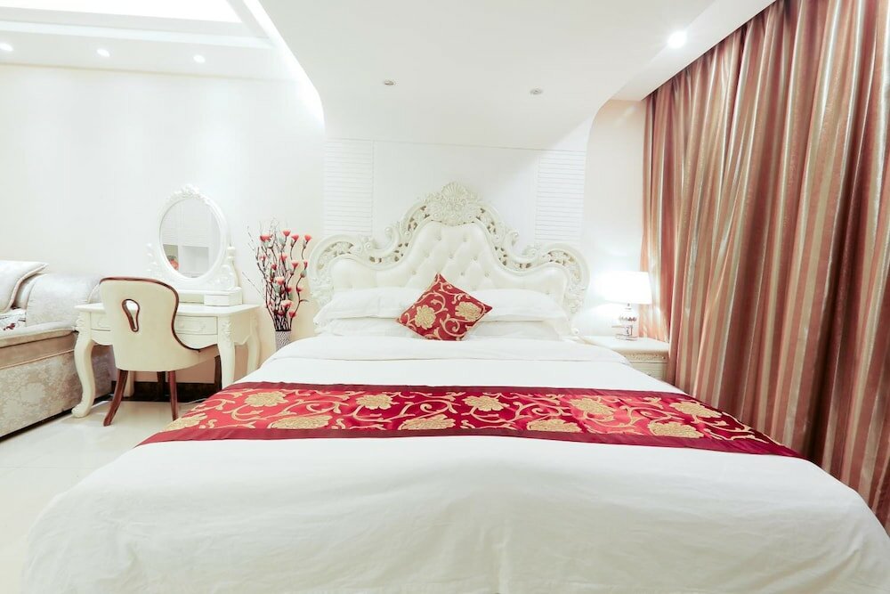 Фото Yoyo International Apartment