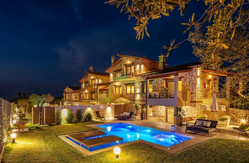 Апартаменты Five Senses Luxury Villas