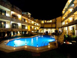 Гостиница Roca Golf Hotel