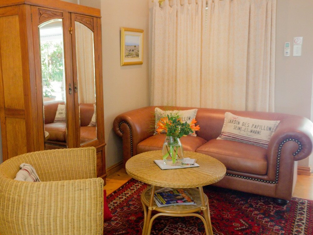 Фото Adley House Guesthouse