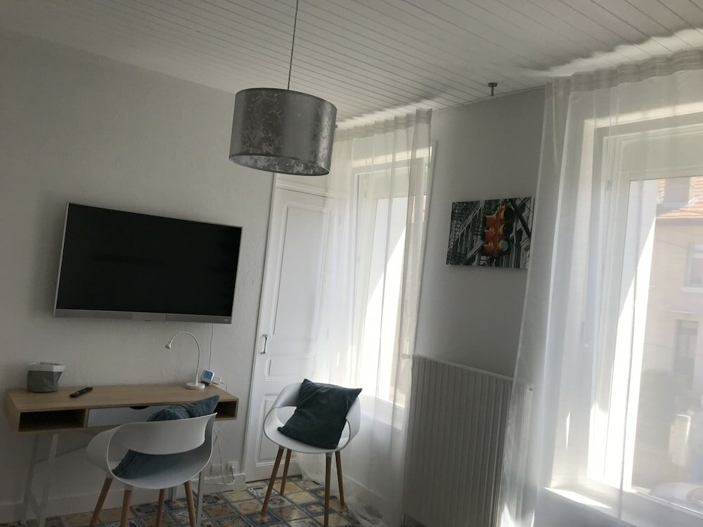 Фото Le numero 100