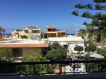 Фото Evangelos Apartments