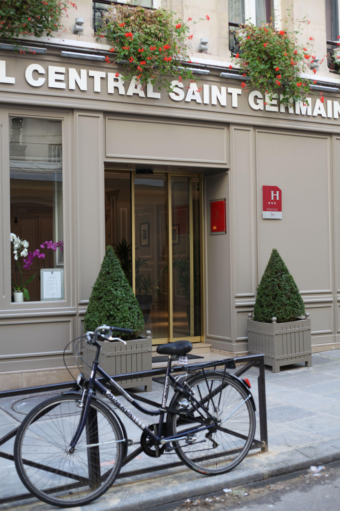 Фото Hotel Central Saint Germain