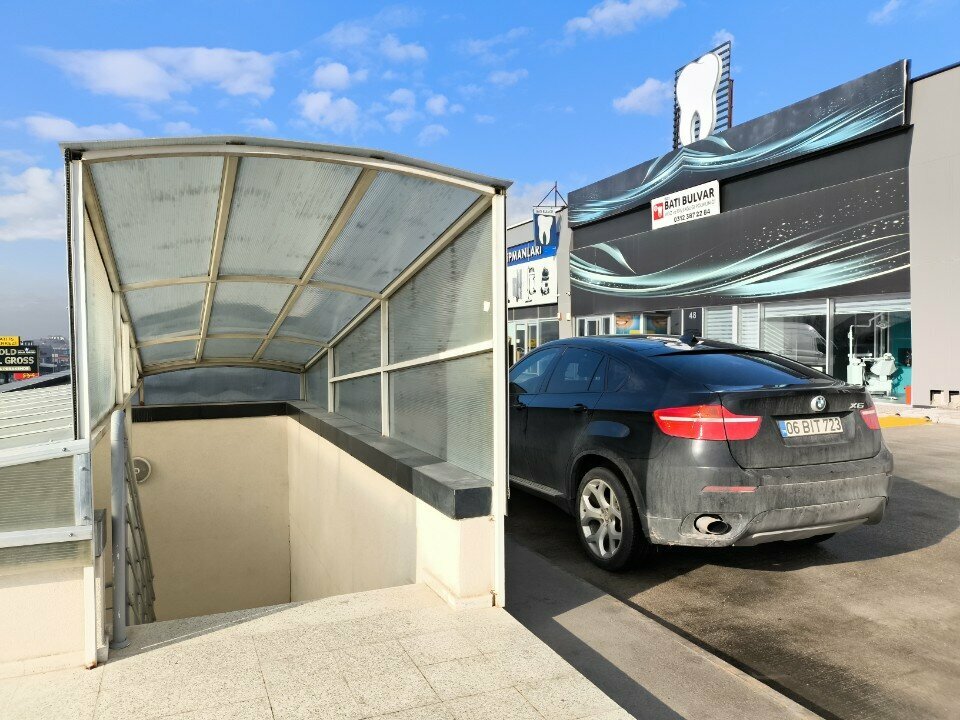 Water store Iceberg, Ankara, photo