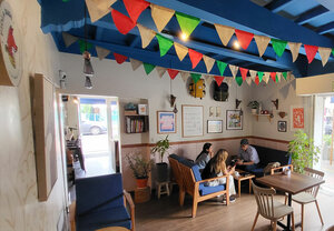 Piola (Miraflores, Calle General Recavarren, 312), cafe