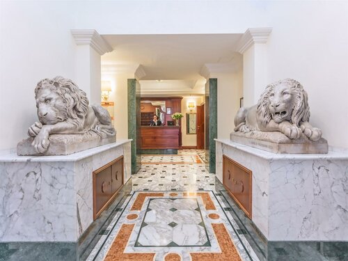 Гостиница Raeli Hotel Regio в Италии