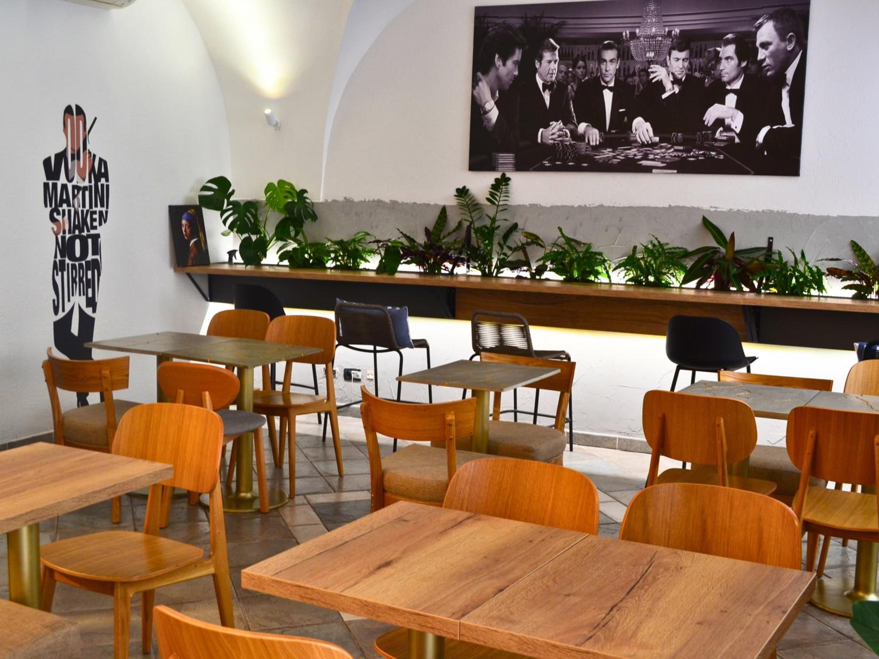 Фото Chateau 9 Apartments by Adrez Living