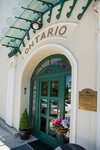 Ontario Hotel Garni