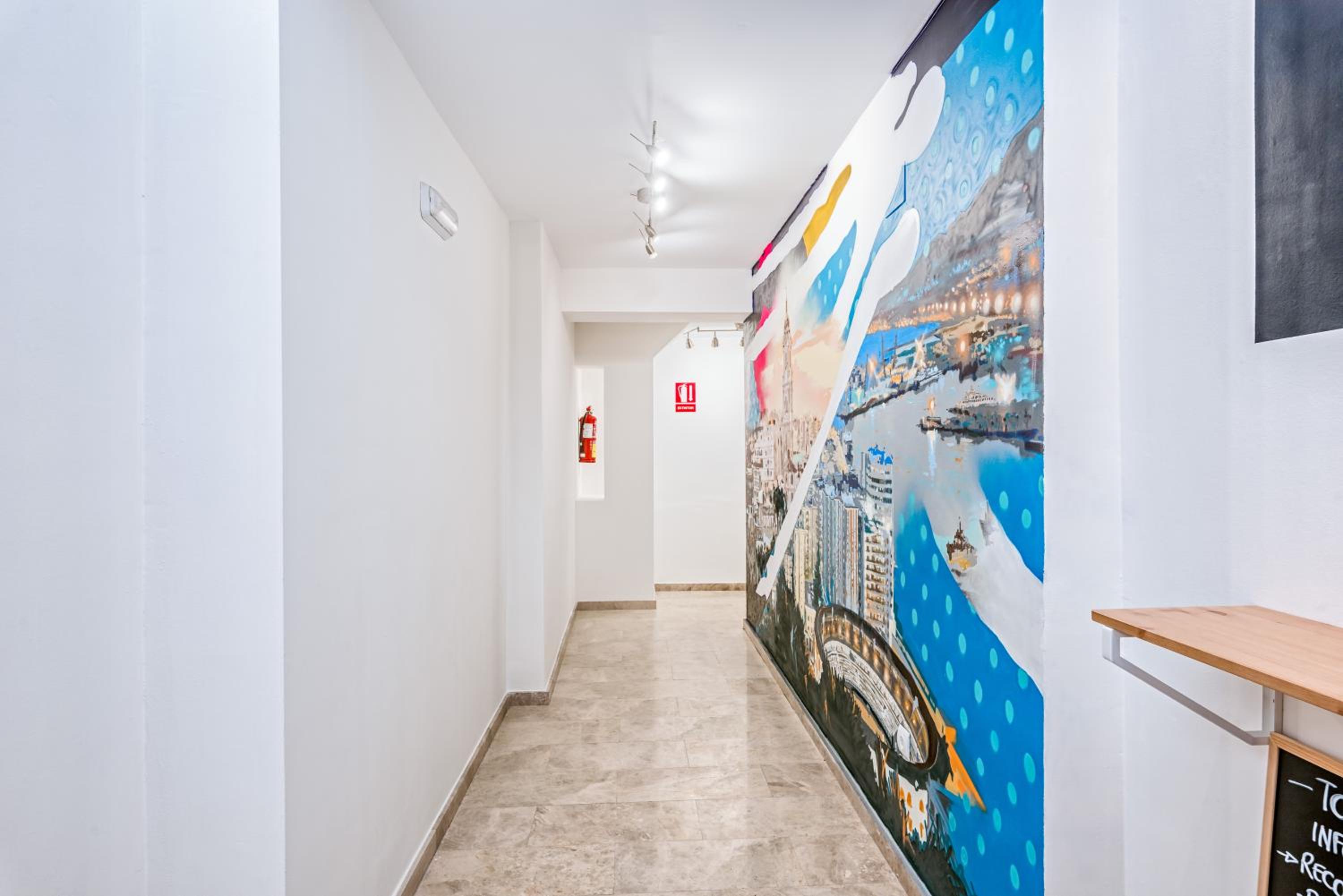 Фото Feelathome Merced Apartments