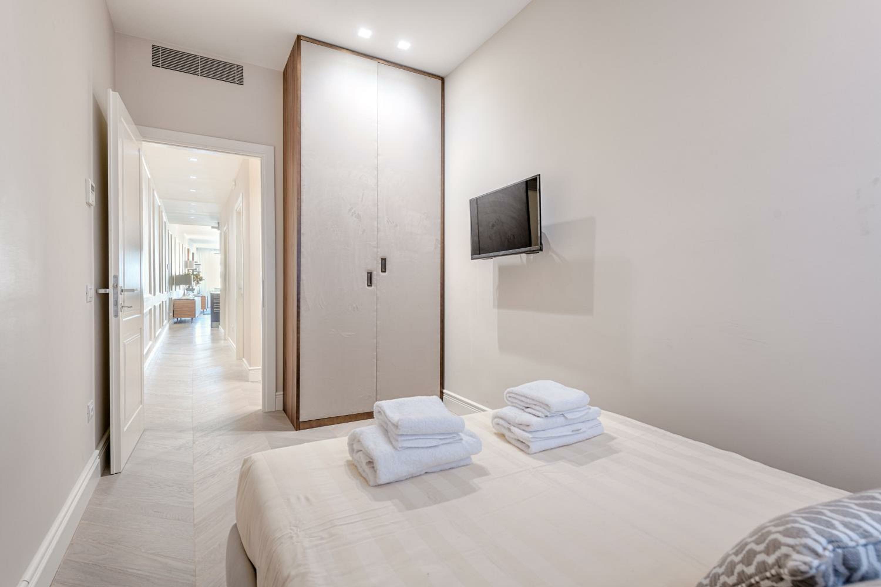 Фото Luxury Blue River