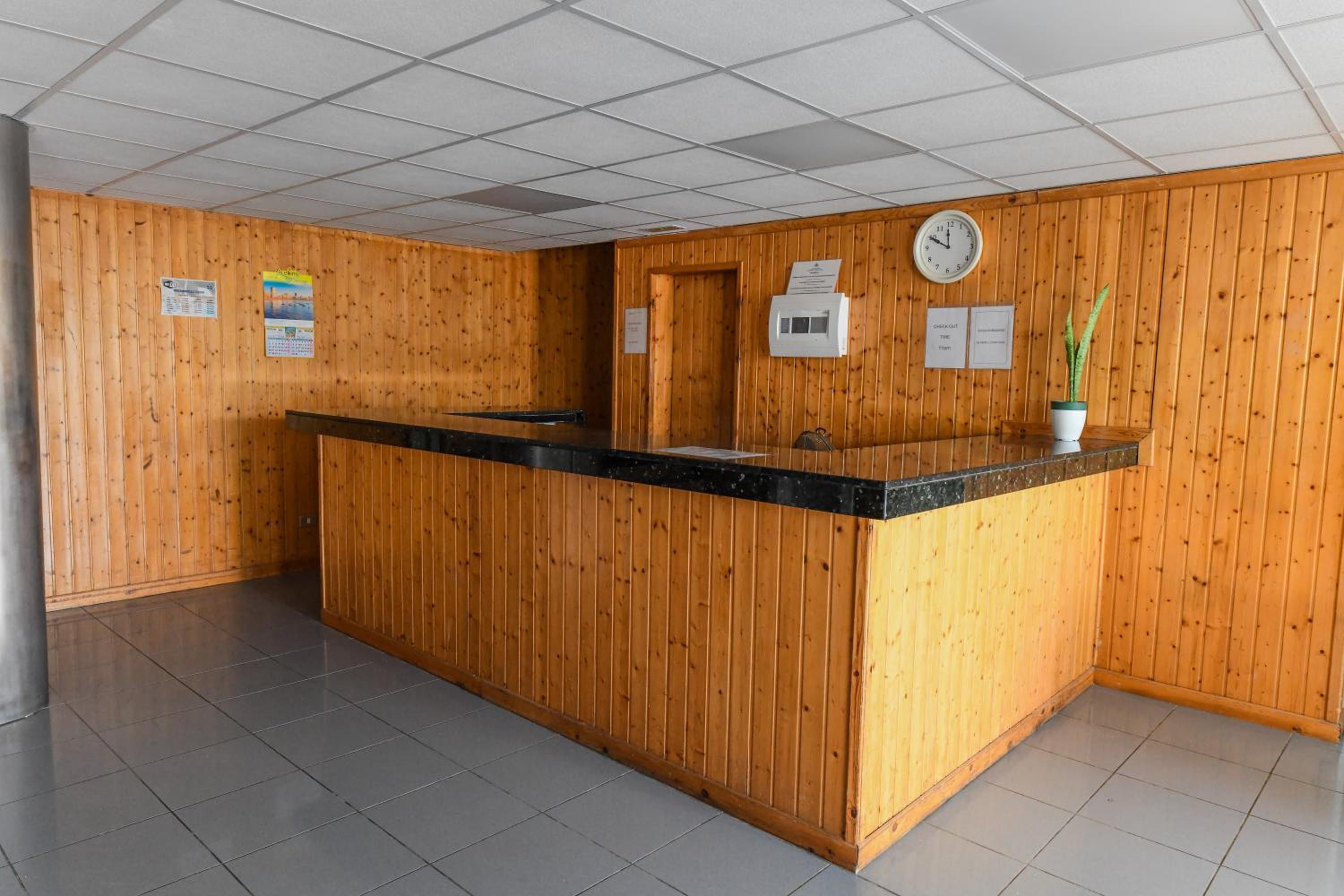 Фото Apartamentos Puerto Bello