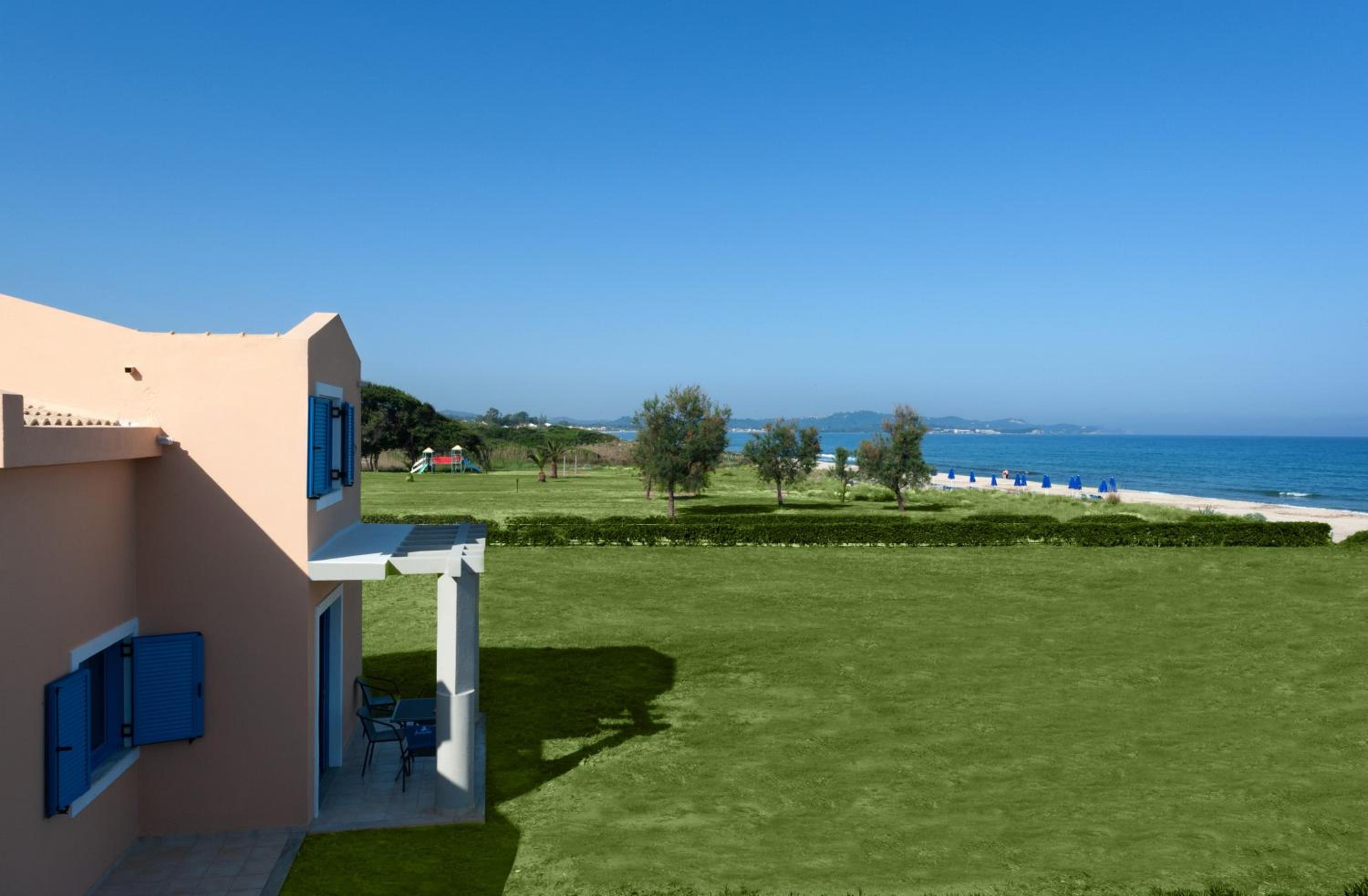 Фото Ammoudia Maisonettes