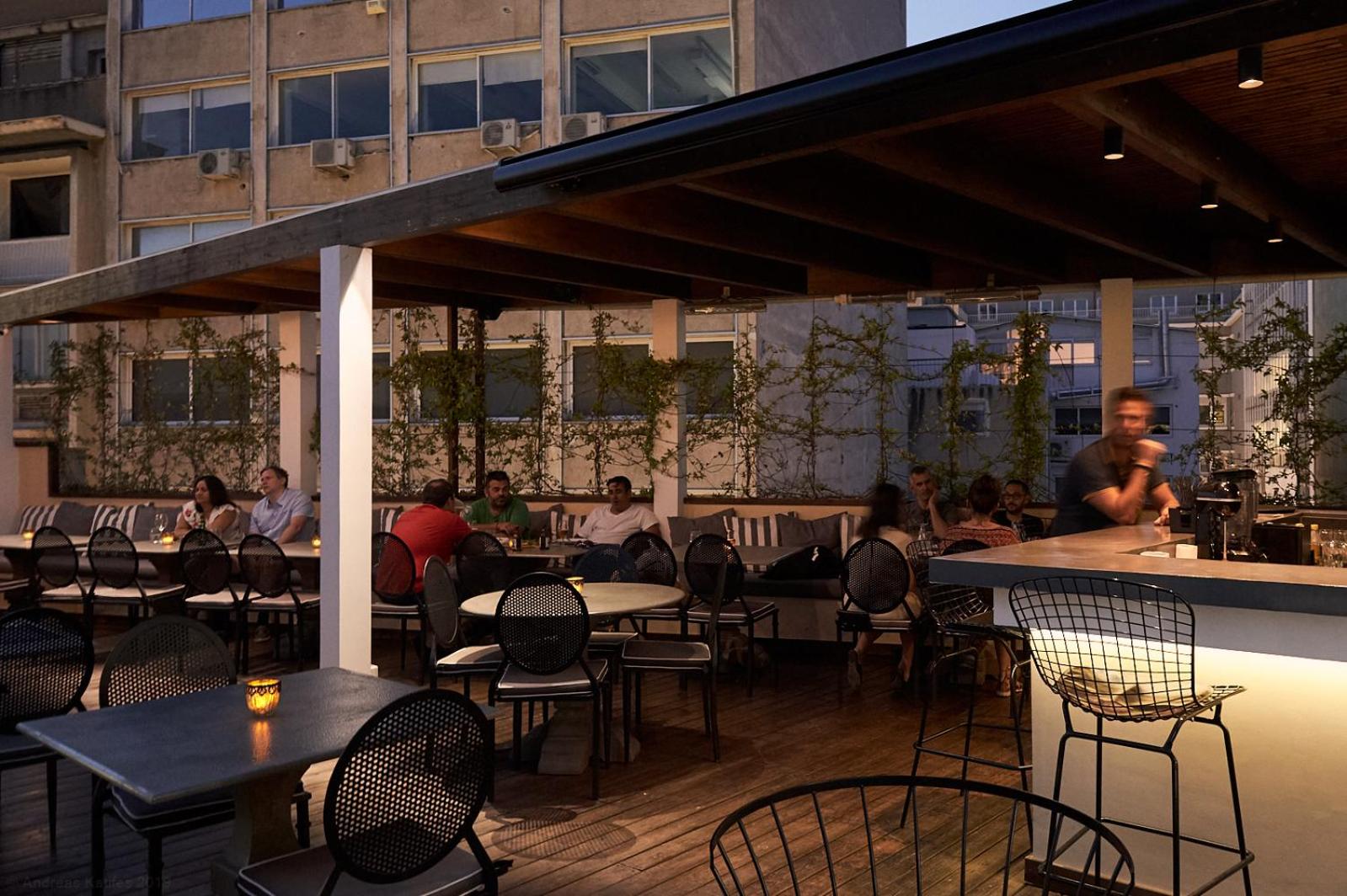 Фото Athens Mansion Luxury Suites