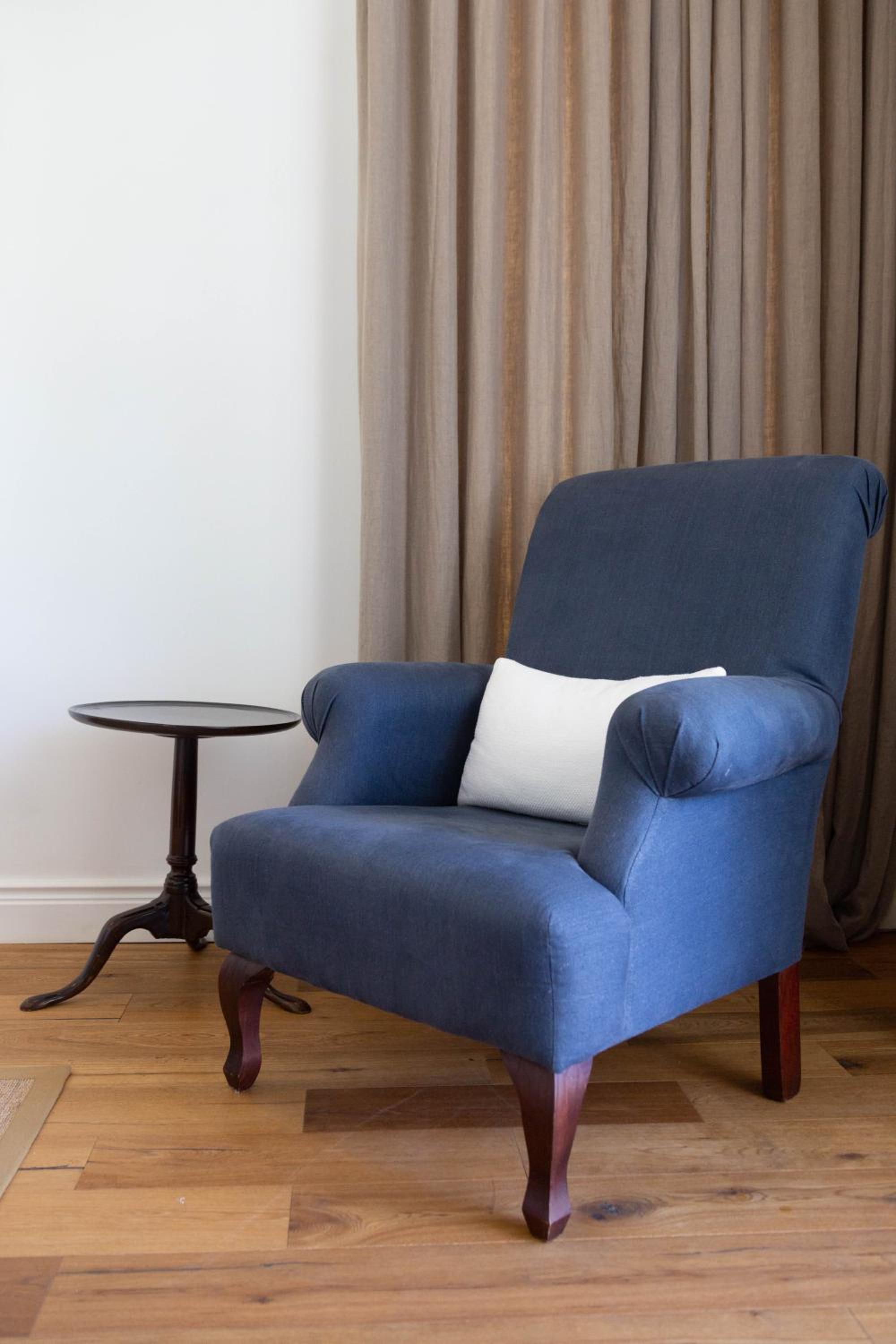 Фото Lily Pond House at Le Lude