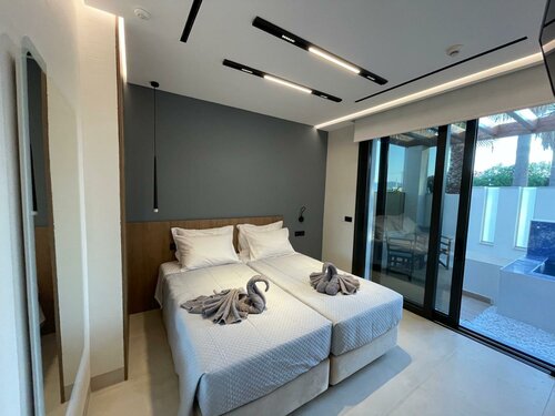 Гостиница Poseidon Beach Hotel