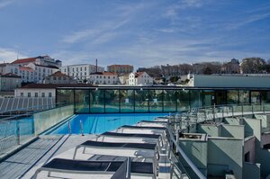Гостиница VIP Executive Eden Aparthotel