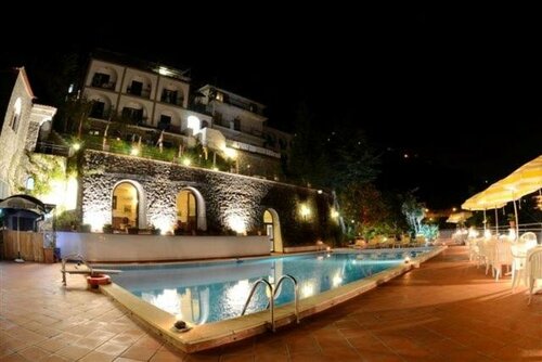 Гостиница Hotel Villa Giuseppina в Равелло