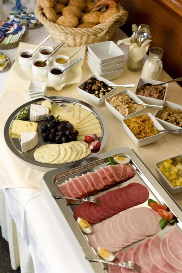 Фото Hotel Donau