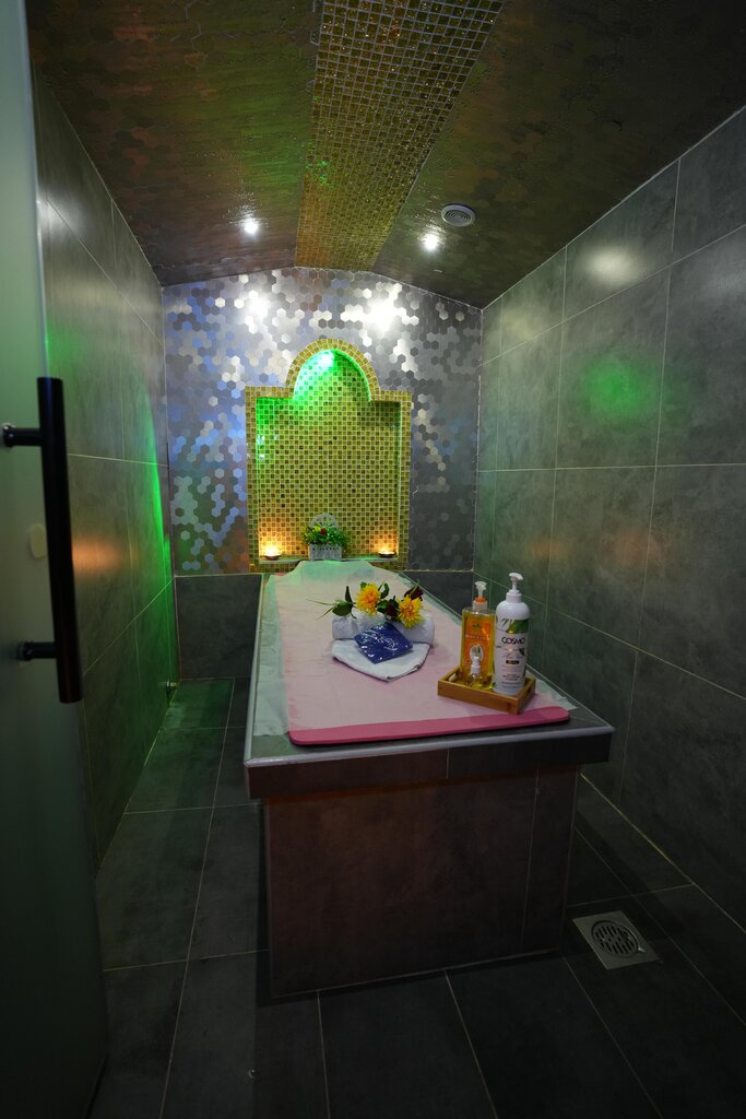 Massage salon Al Taj Al Malaki, Dubai, photo