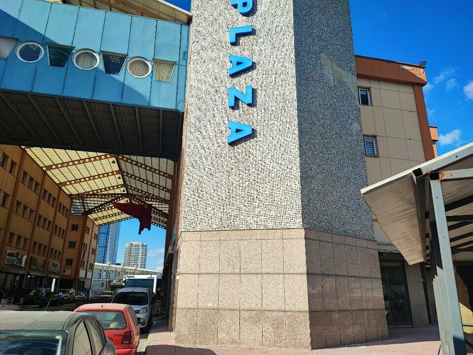 Oil and gas company Akinturk, Izmir, photo