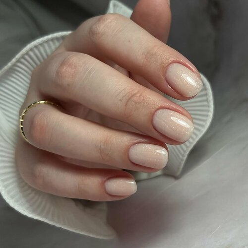 Men tasodifan dostimning onanizm qilayotganini kordim.