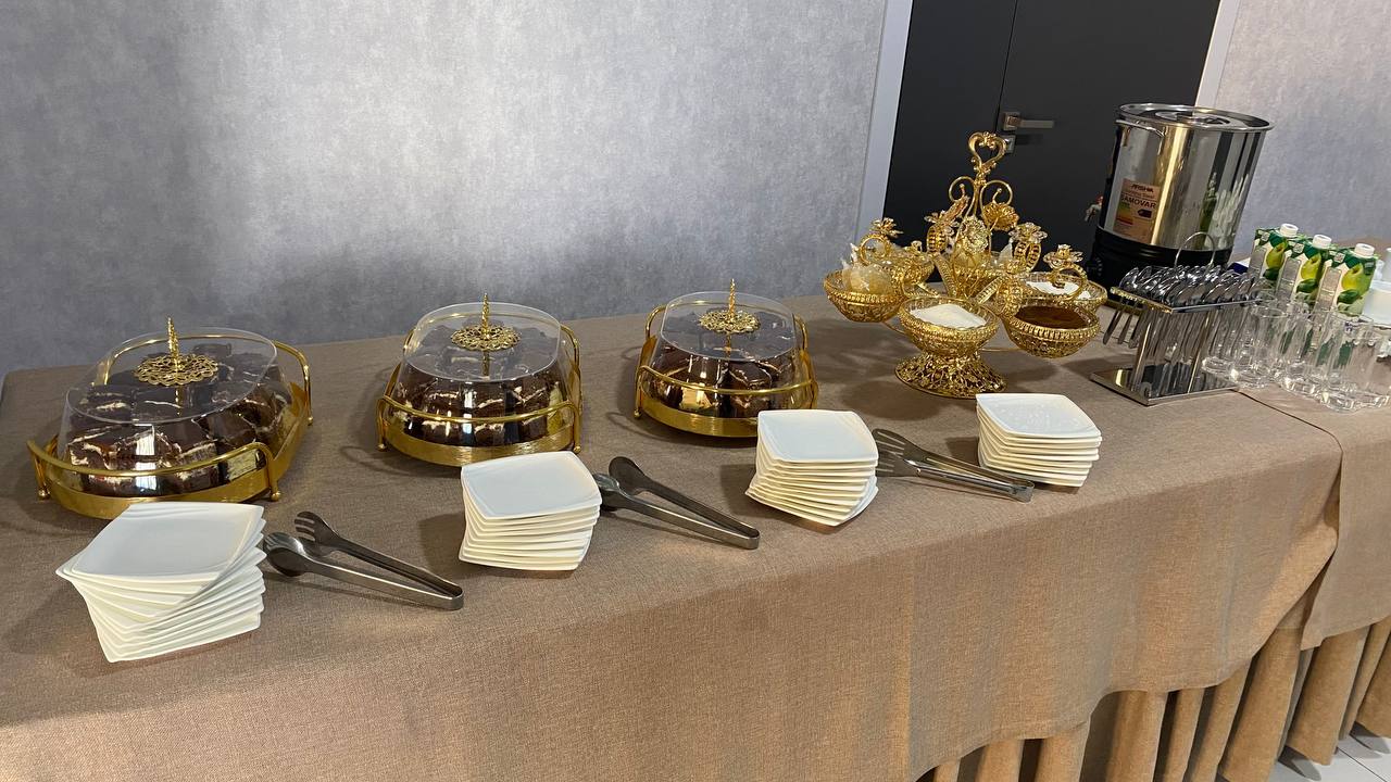 Фото Avenue Park Hotel