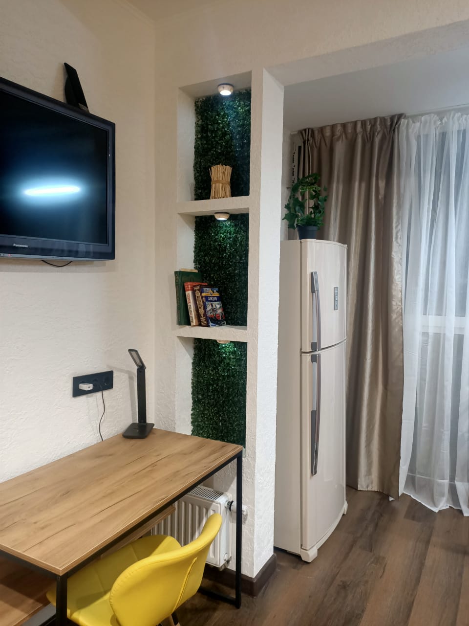 Фото Ferrari Studio от Home24