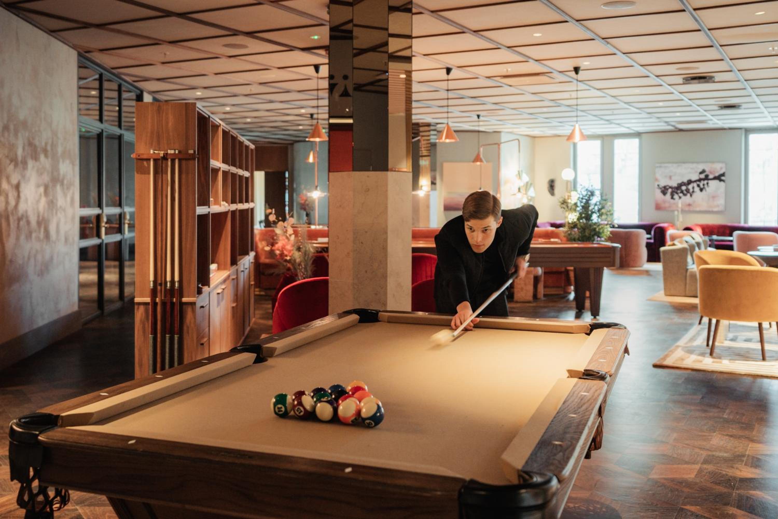 Фото AD Astra by Elite