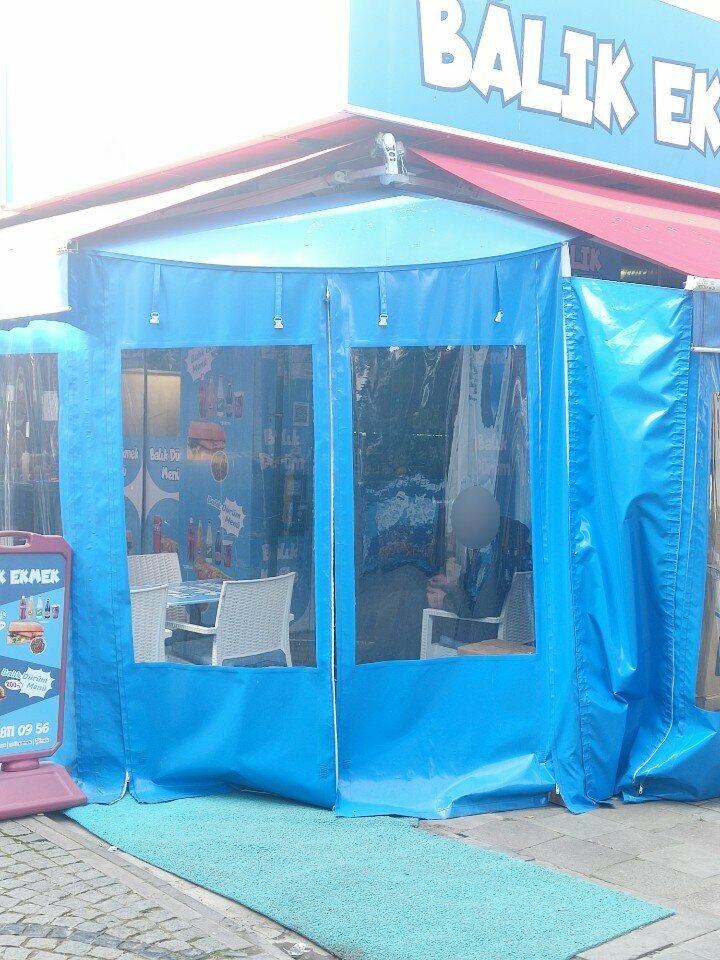 Fish and seafood Tuzla Fish Bread, Istanbul, photo