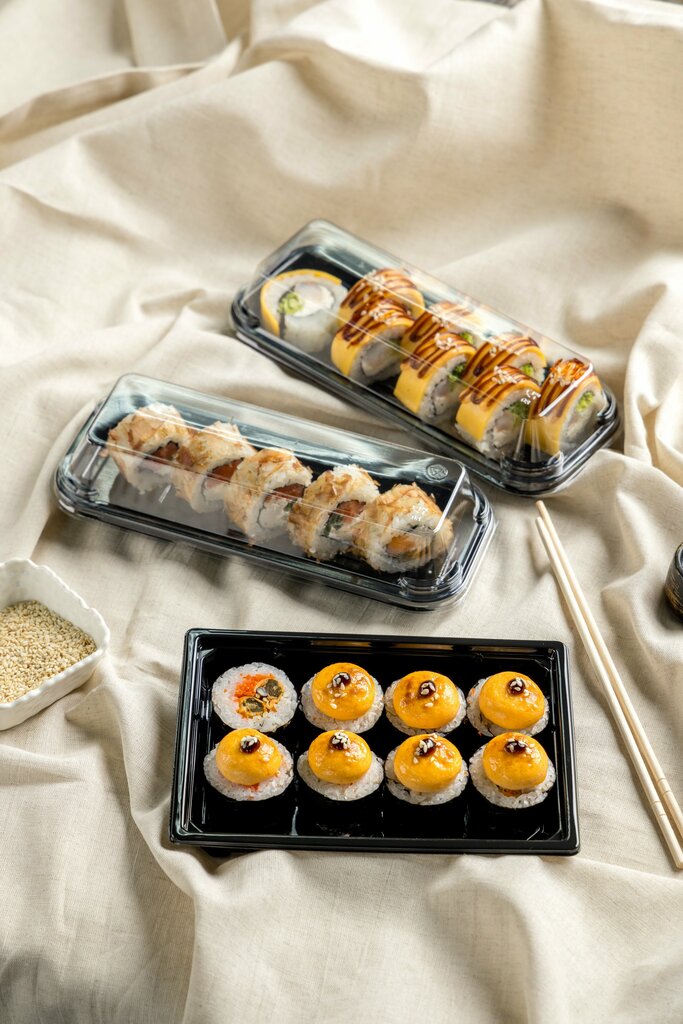 Food and lunch delivery Farfor, Shuya, photo