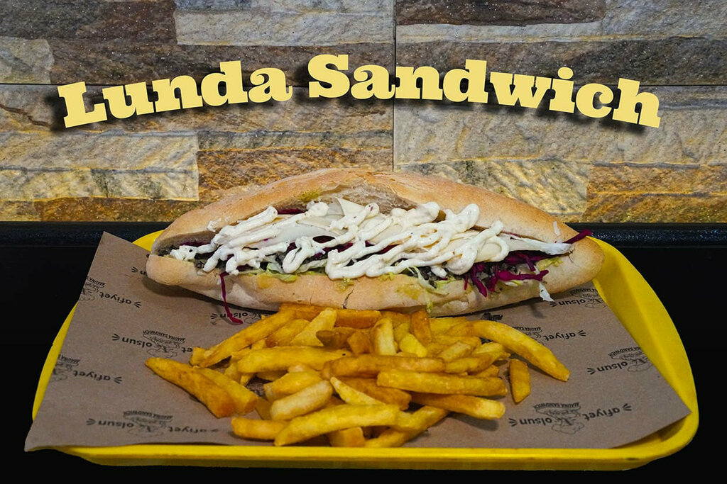 Bookstore World of Booksellers, Batman, photo