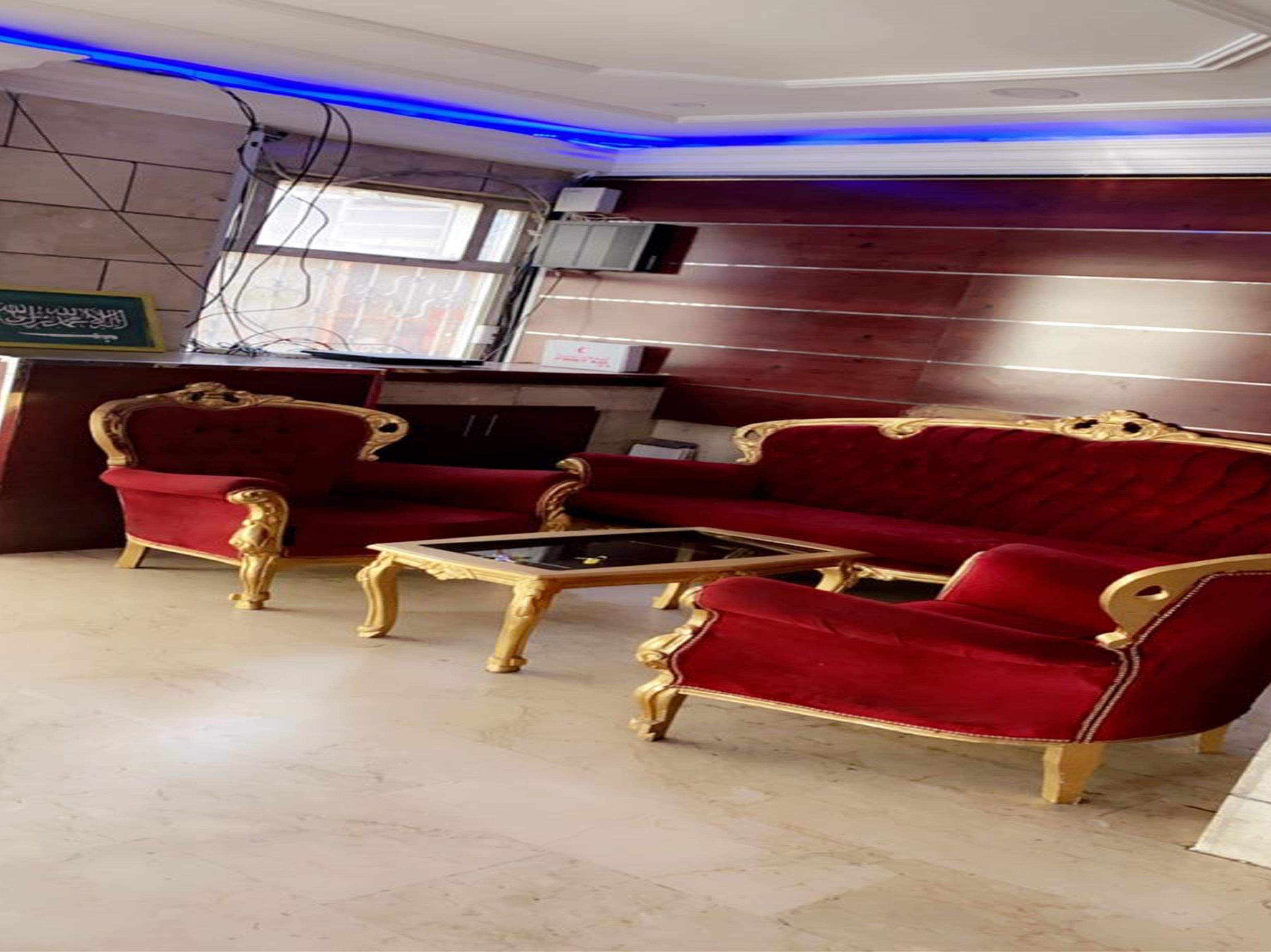 Фото Oyo 537 Dahtham Furnished Units