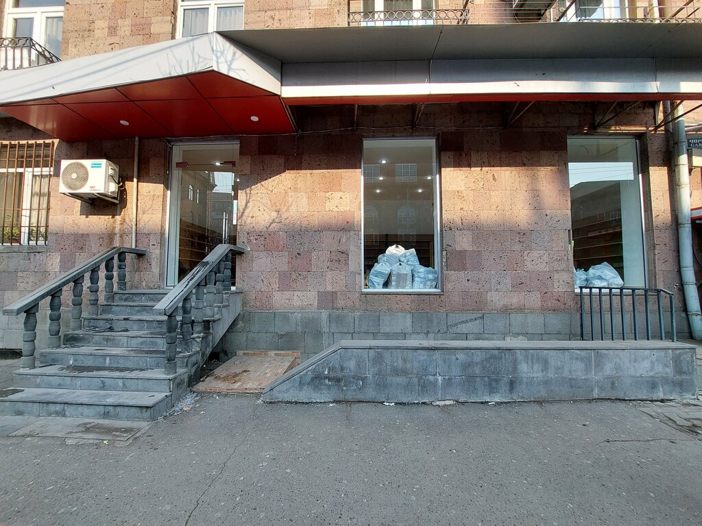 Shoe store Mona Mia, Yerevan, photo