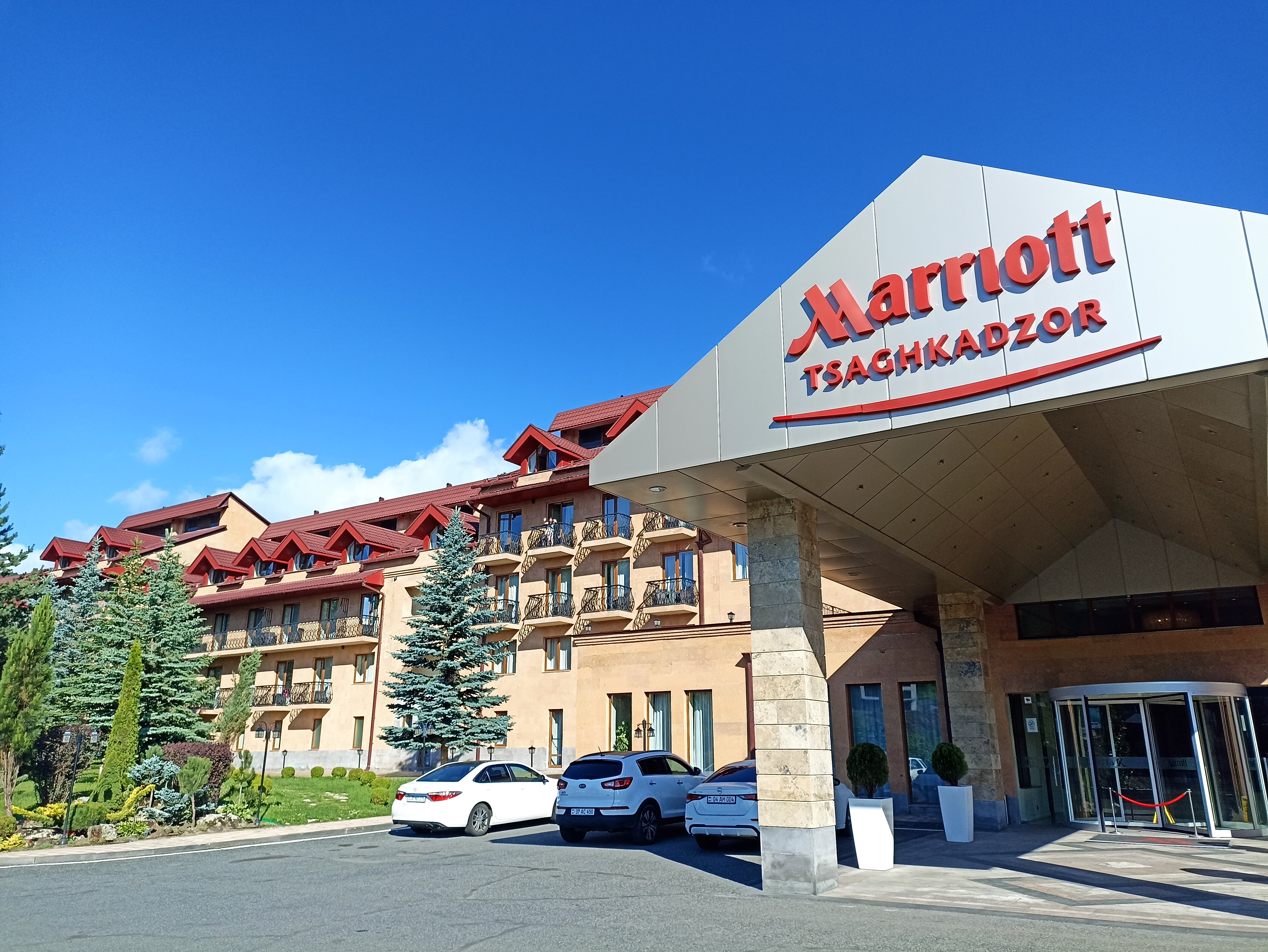 Фото Цахкадзор Марриотт
