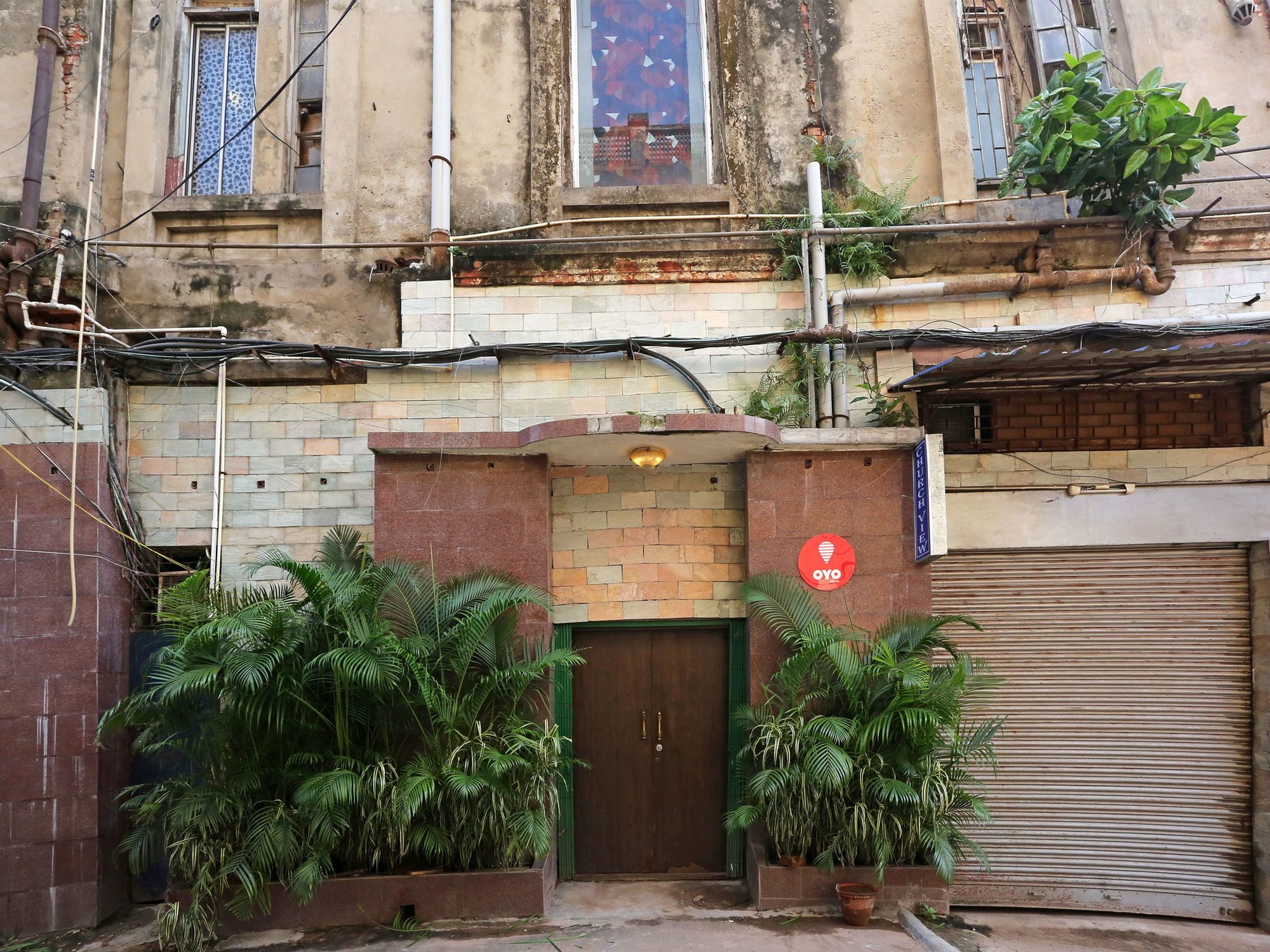 Фото Oyo 5048 Church View