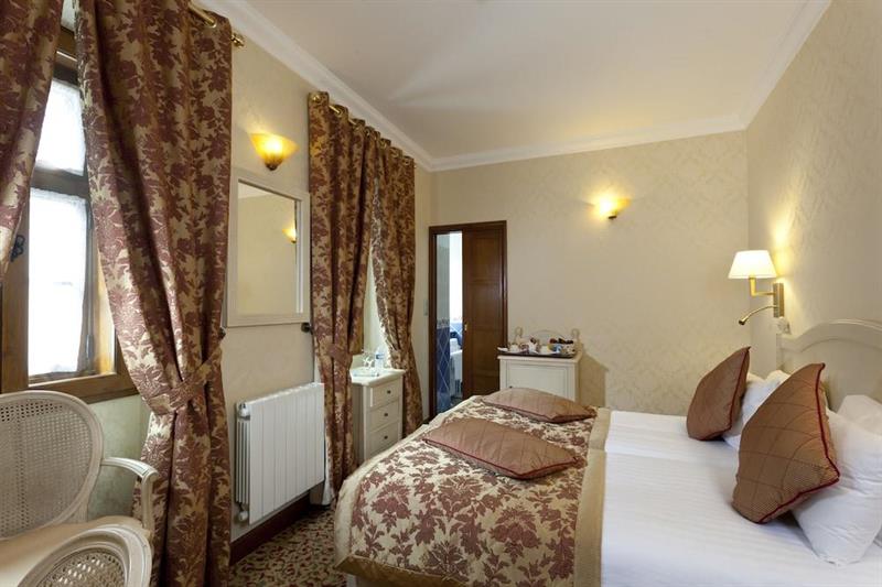 Фото Auberge Saint Pierre